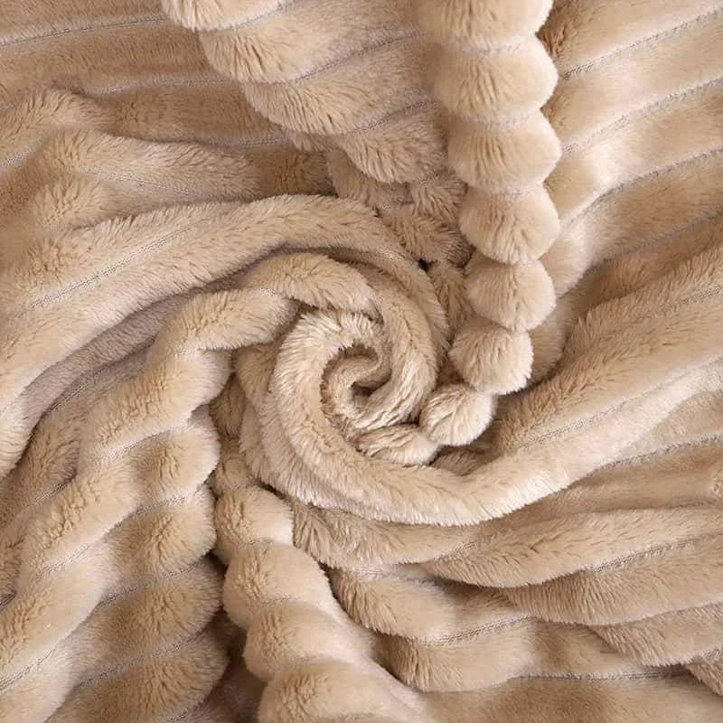 CuddleCloud™ - Couverture Polaire Douillette