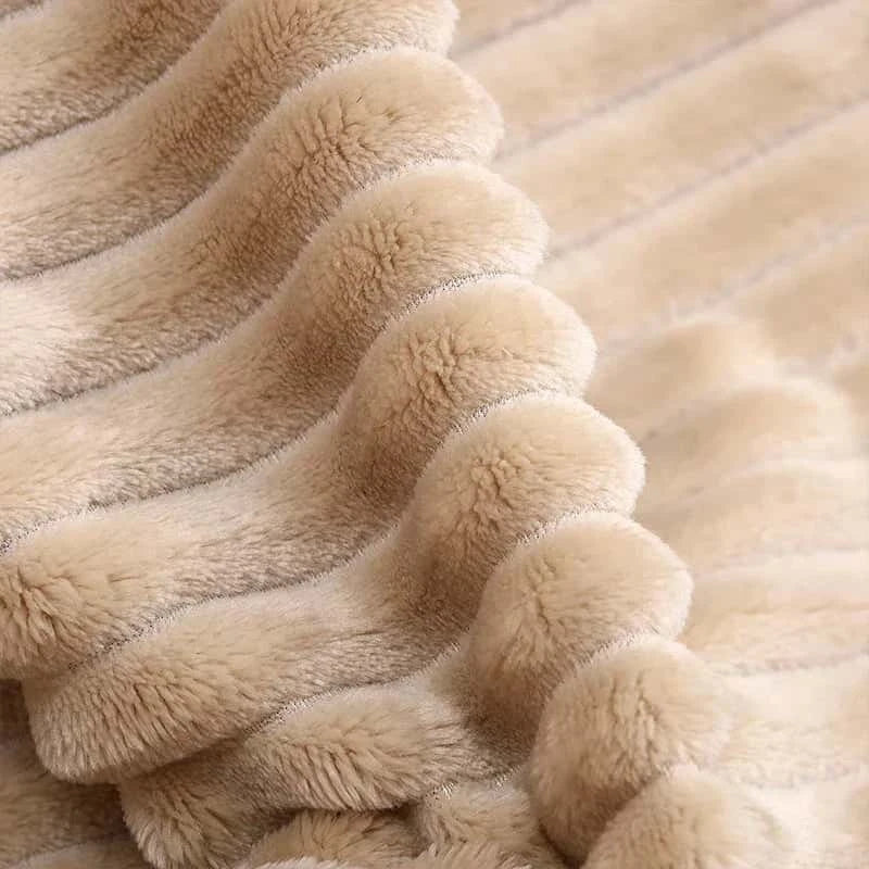 CuddleCloud™ - Couverture Polaire Douillette
